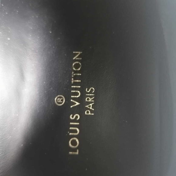 New Authentic Men's Louis Vuitton Fastlane Sneaker - Picture 11 of 12